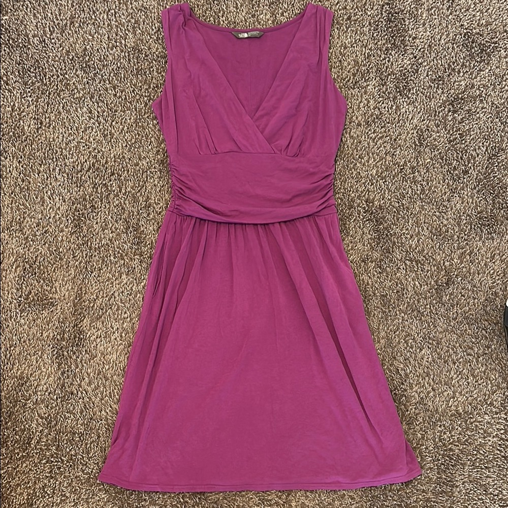 Elegant Sleeveless Dress